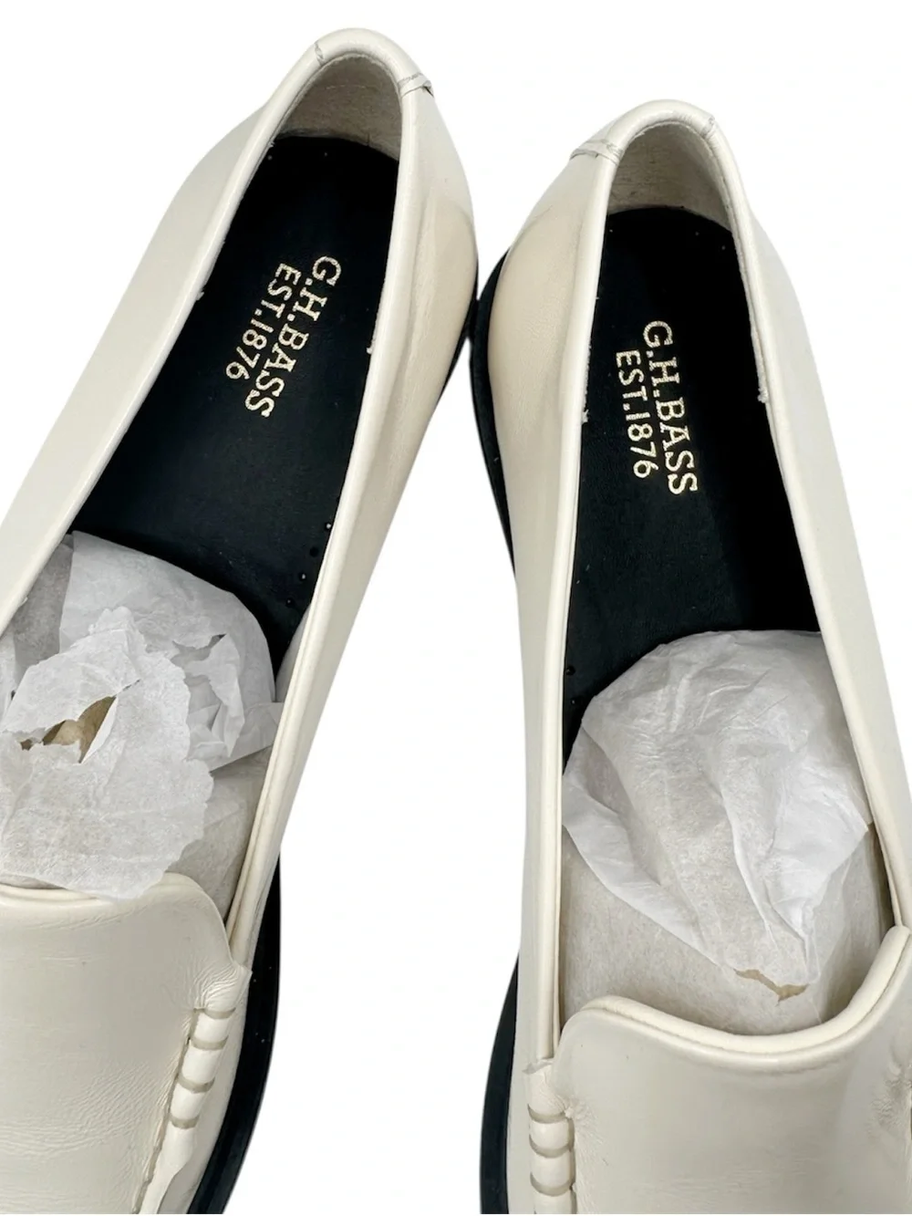 G.H. Bass Women’s Cream Leather Loafers Slip On Shoes US 8.5 EU 39 NEW